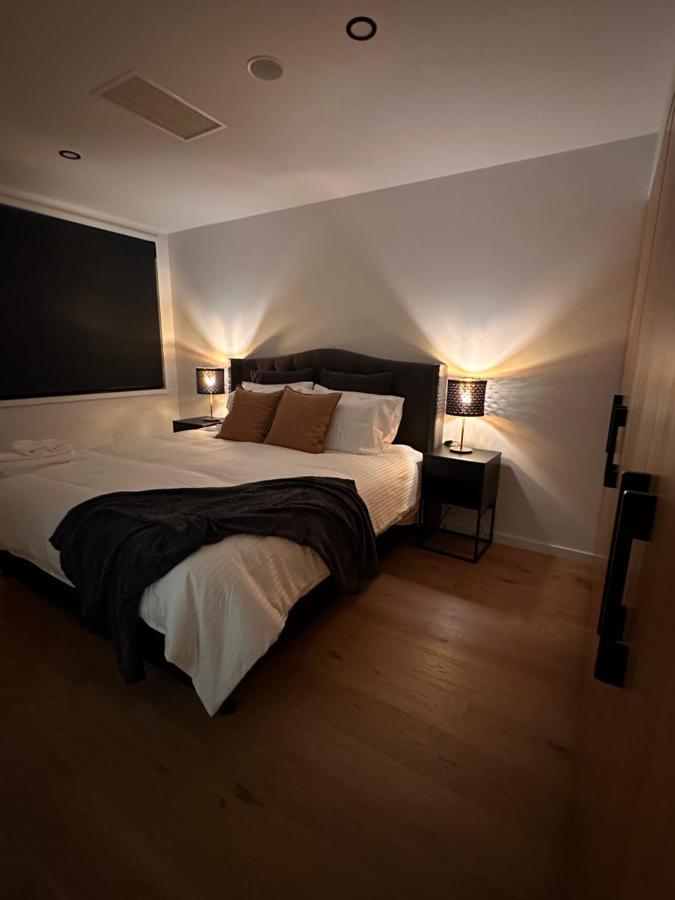 Palko - Luxury In The City Canberra Extérieur photo